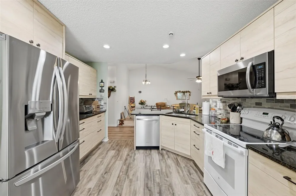 2418 OXFORD DOWN COURT #43 Sun City Center, FL 33573