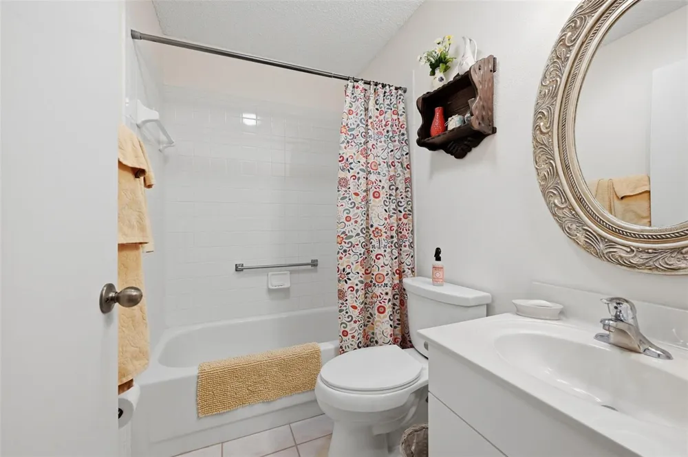 2418 OXFORD DOWN COURT #43 Sun City Center, FL 33573