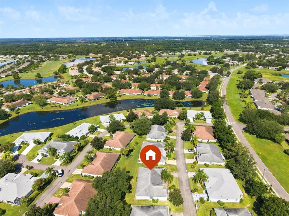 2418 OXFORD DOWN COURT #43 Sun City Center, FL 33573