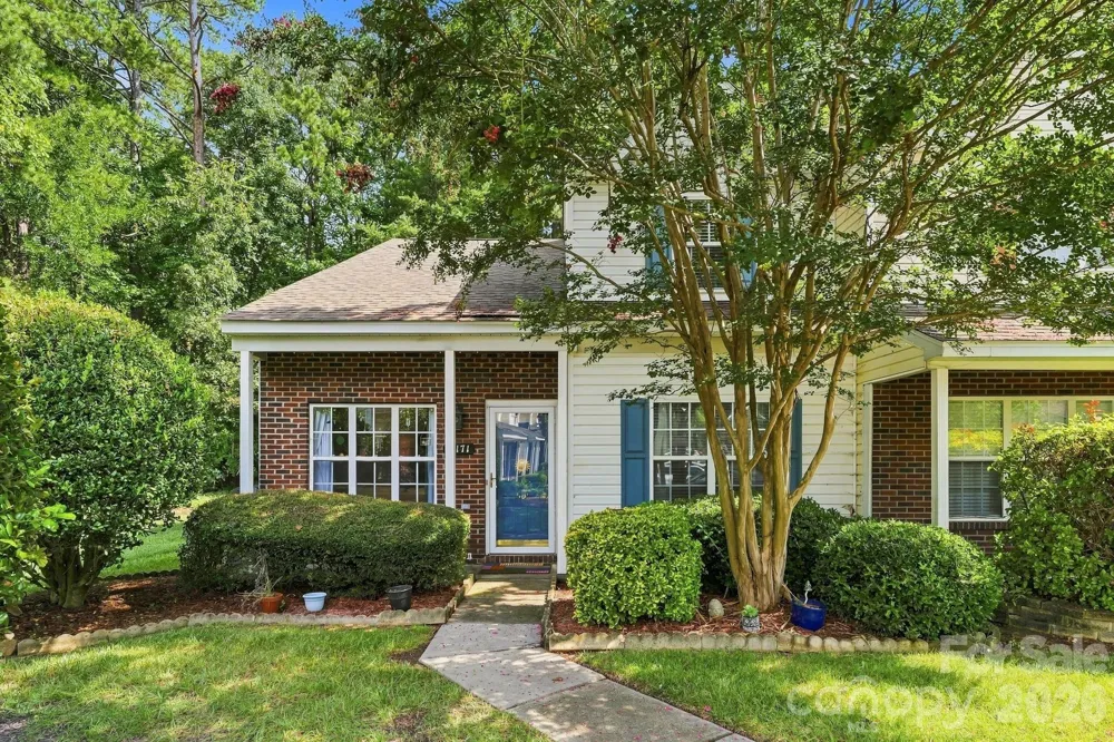 10171 Reindeer Way Lane Charlotte, NC 28216