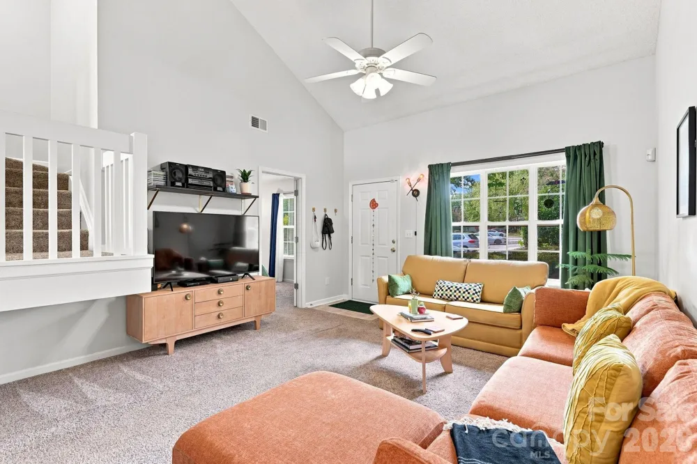 10171 Reindeer Way Lane Charlotte, NC 28216