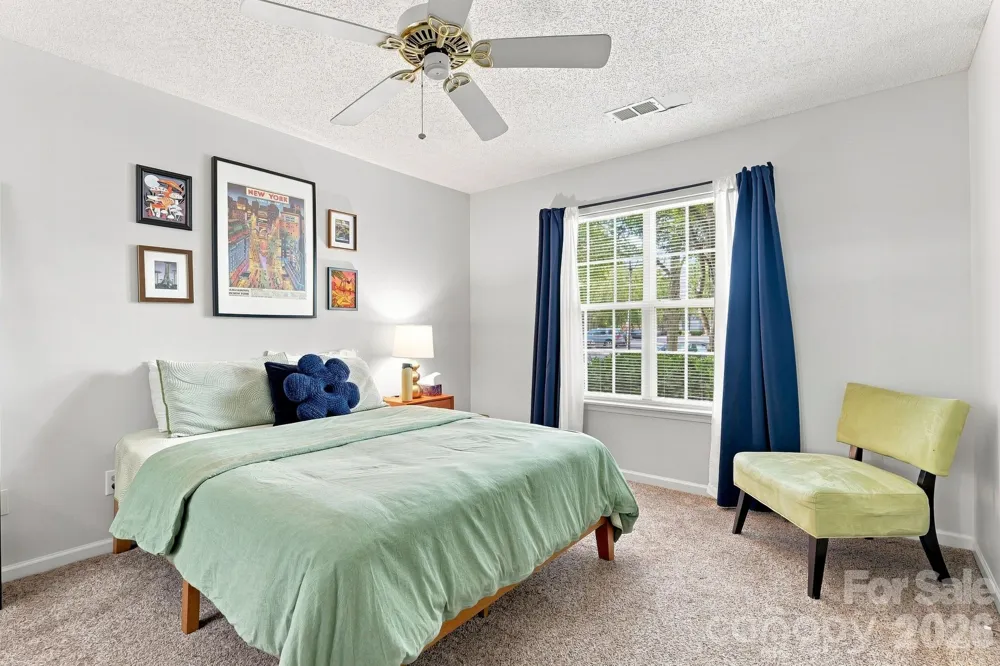 10171 Reindeer Way Lane Charlotte, NC 28216