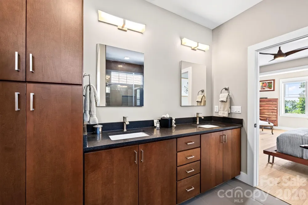 16 Britton Knoll Pass Arden, NC 28704