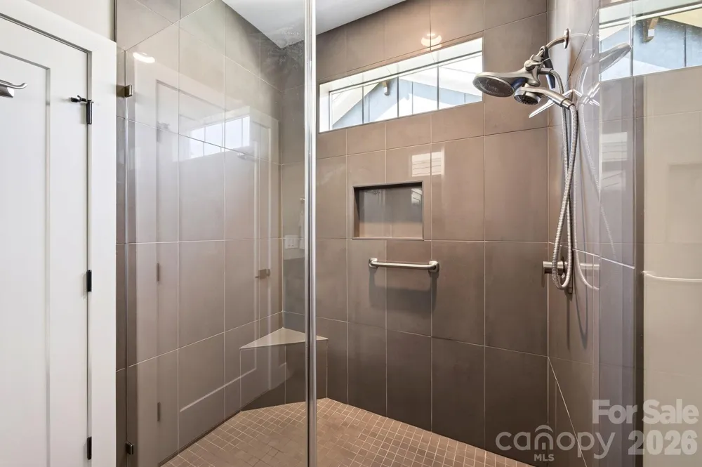 16 Britton Knoll Pass Arden, NC 28704