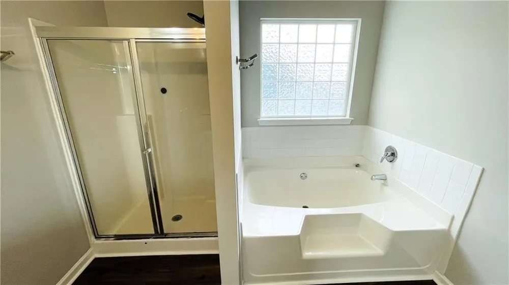 1215 Grey Rock Way Suwanee, GA 30024
