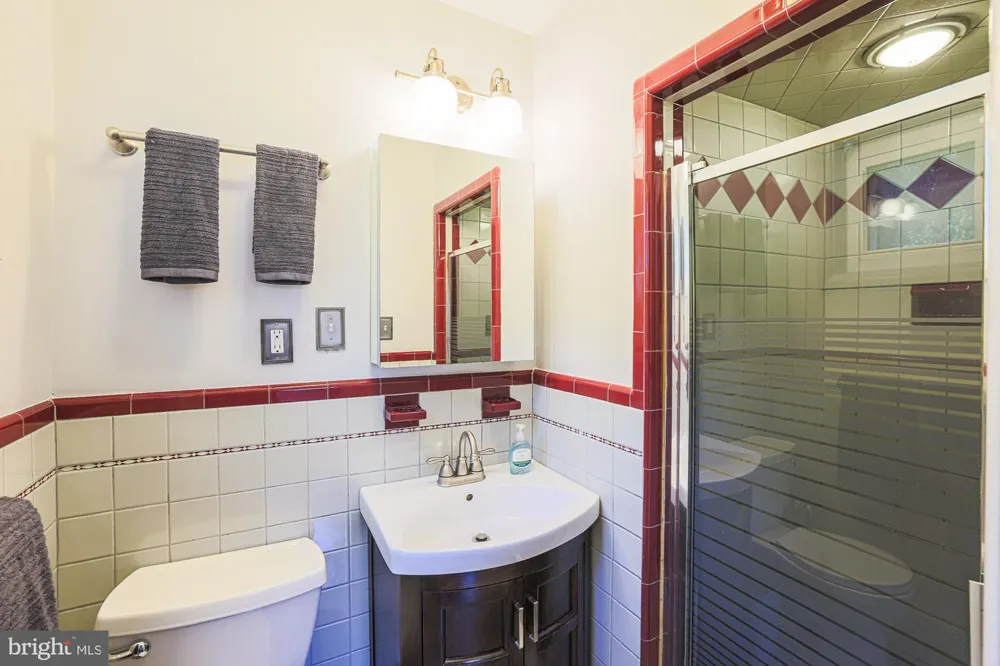 2804 HANSON AVENUE Baltimore, MD 21209
