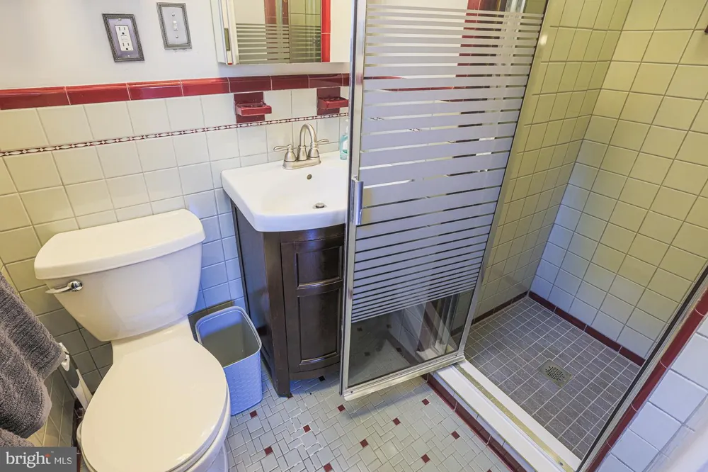 2804 HANSON AVENUE Baltimore, MD 21209