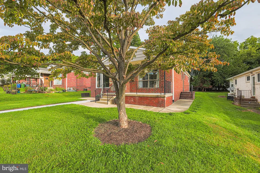 2804 HANSON AVENUE Baltimore, MD 21209