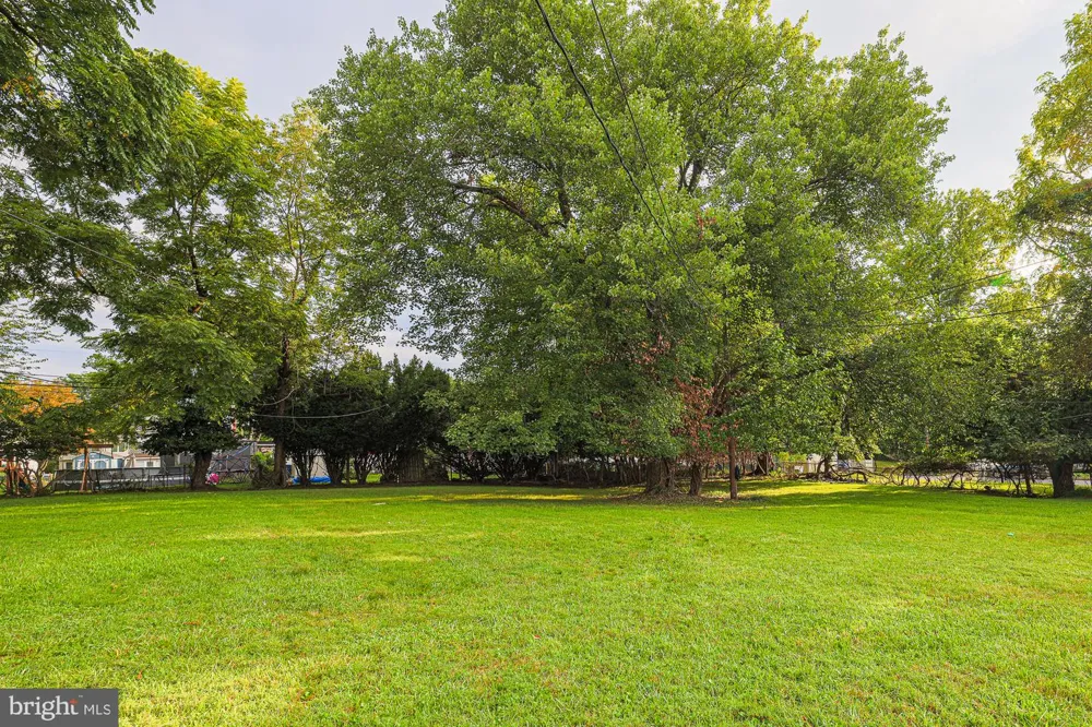 2804 HANSON AVENUE Baltimore, MD 21209