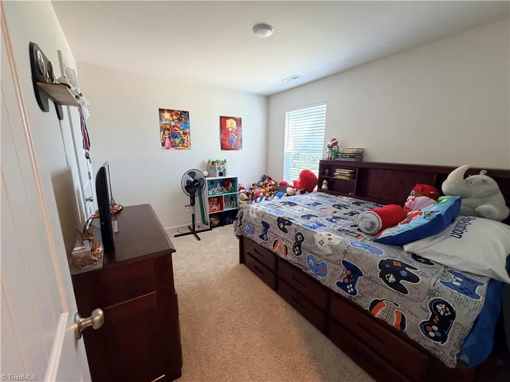 8117 Reynolda Road Pfafftown, NC 27040