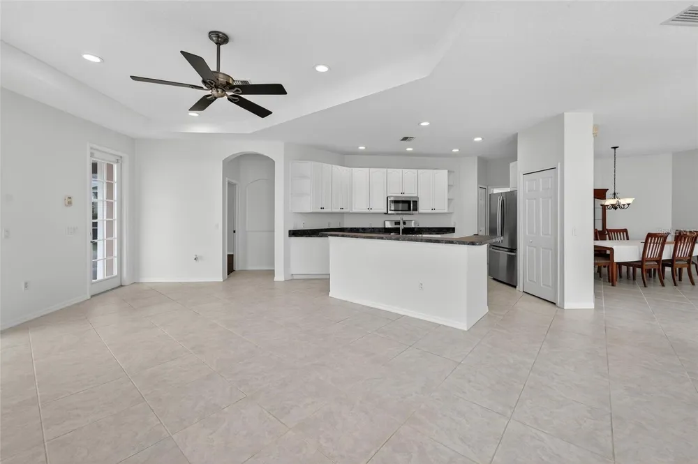 209 SELA COVE CIRCLE Apollo Beach, FL 33572