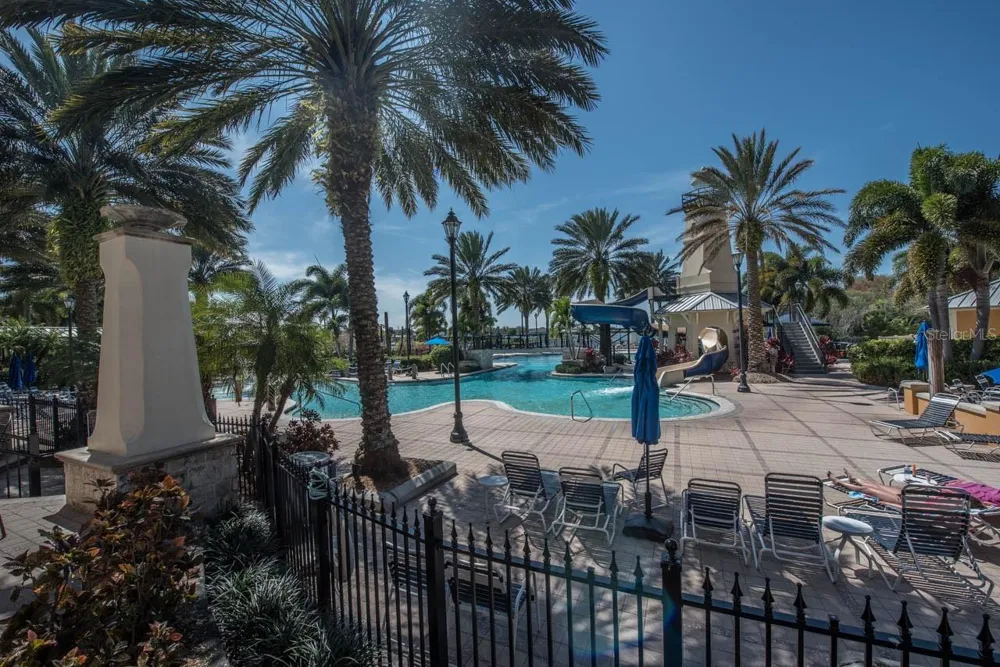 209 SELA COVE CIRCLE Apollo Beach, FL 33572