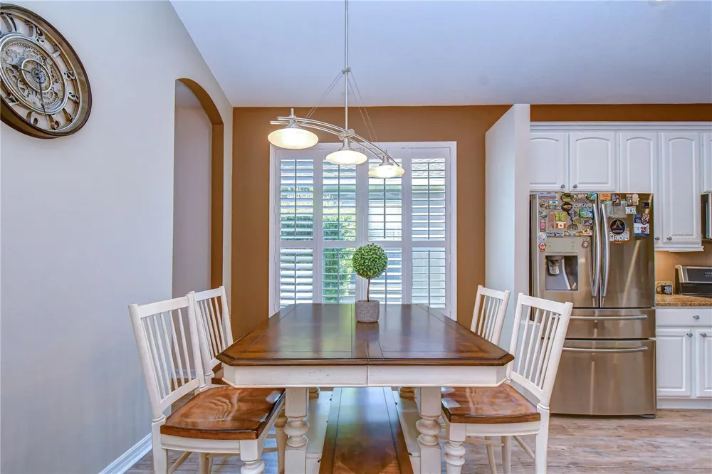 3246 STONEBRIDGE TRAIL Valrico, FL 33596