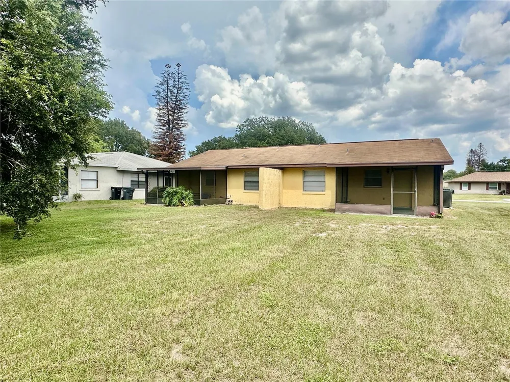5638 STRUTHERS COURT Winter Haven, FL 33884