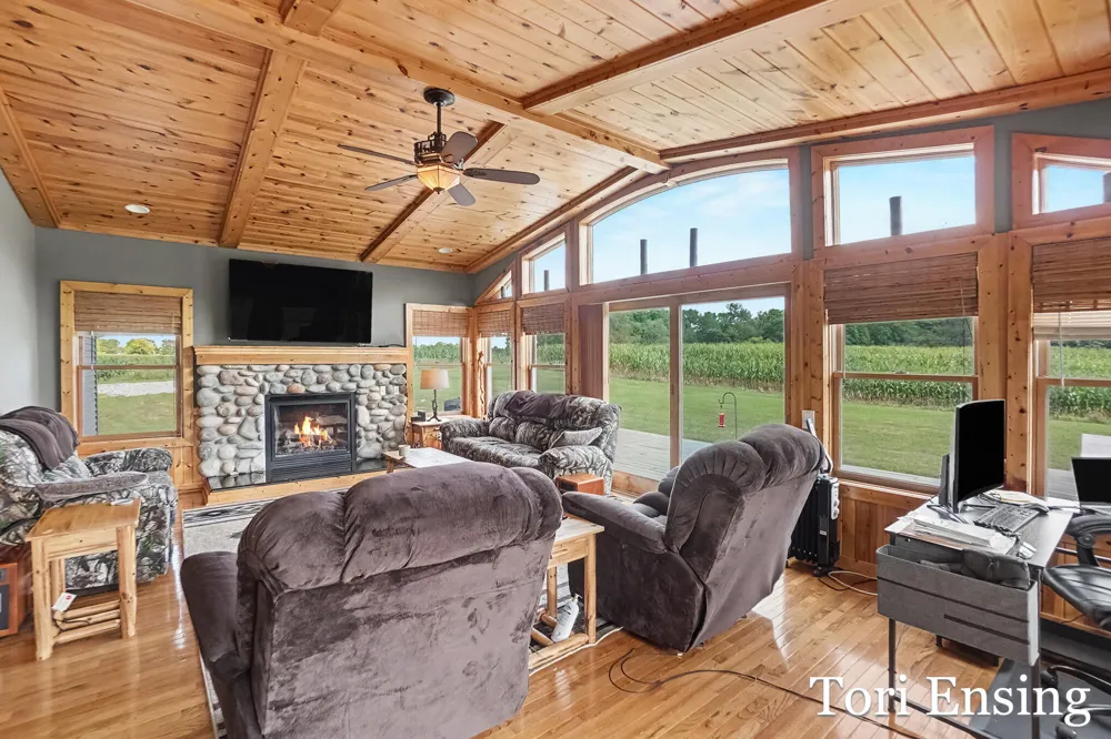 2624 100th Avenue Hinton Township, MI 48850