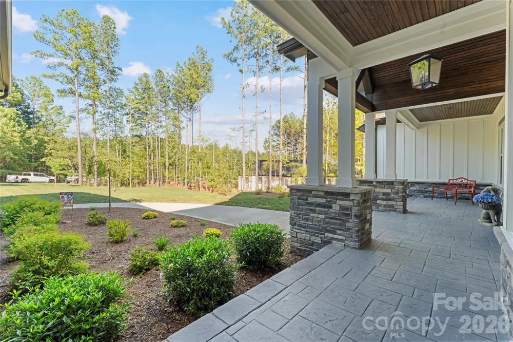 154 Emerald Creek Drive Troutman, NC 28166