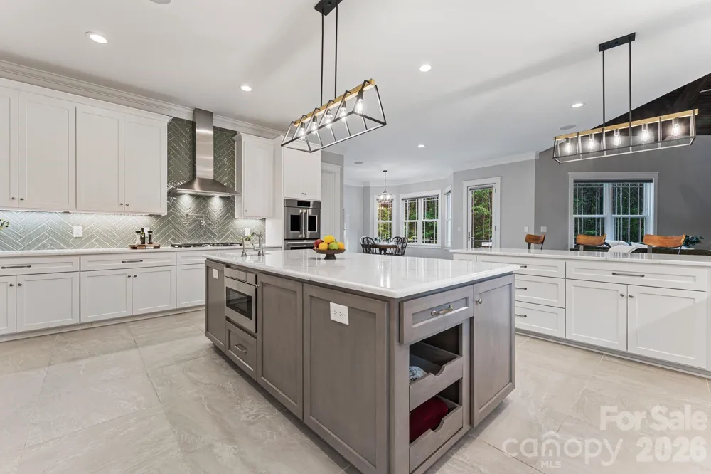 154 Emerald Creek Drive Troutman, NC 28166