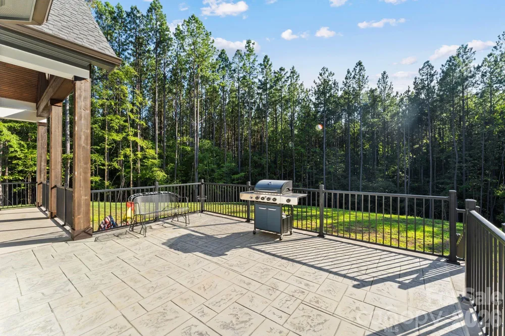 154 Emerald Creek Drive Troutman, NC 28166
