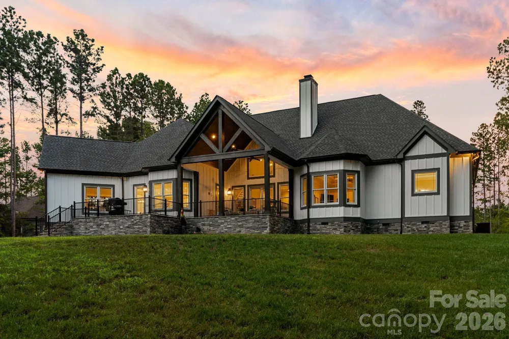 154 Emerald Creek Drive Troutman, NC 28166