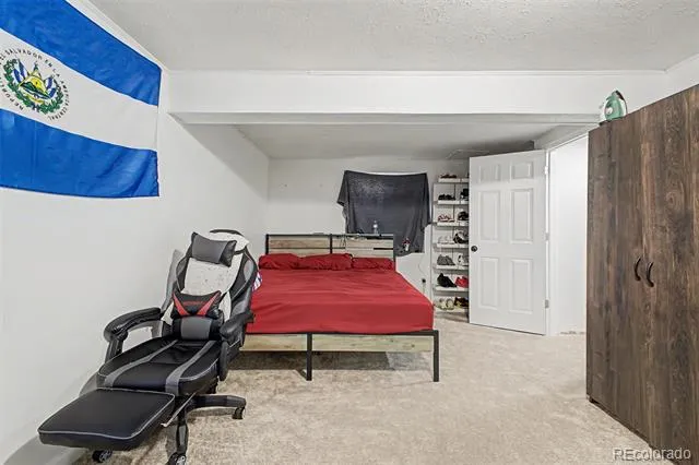 884 Madison Way Bennett, CO 80102