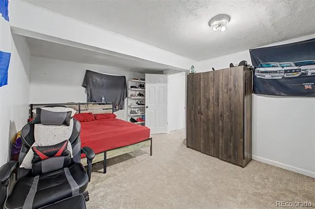 884 Madison Way Bennett, CO 80102