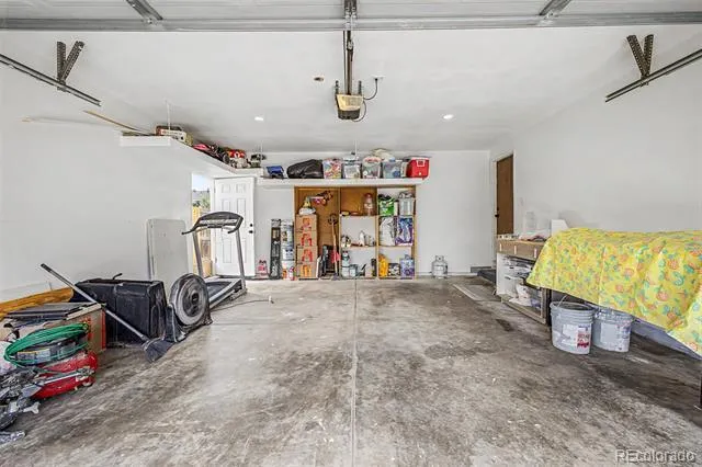 884 Madison Way Bennett, CO 80102