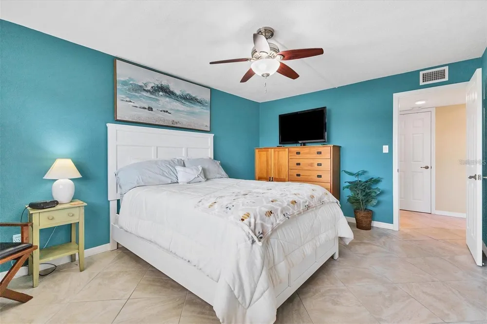 8776 MIDNIGHT PASS ROAD #C307 Sarasota, FL 34242