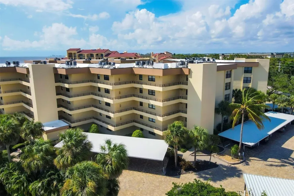 8776 MIDNIGHT PASS ROAD #C307 Sarasota, FL 34242