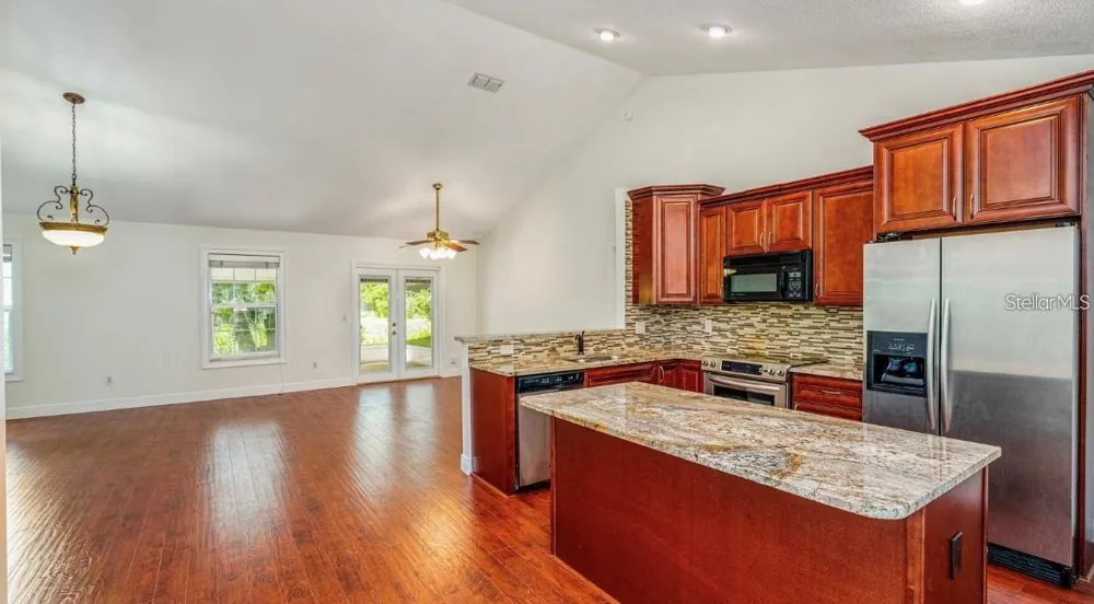 957 SOUTHRIDGE TRAIL Altamonte Springs, FL 32714