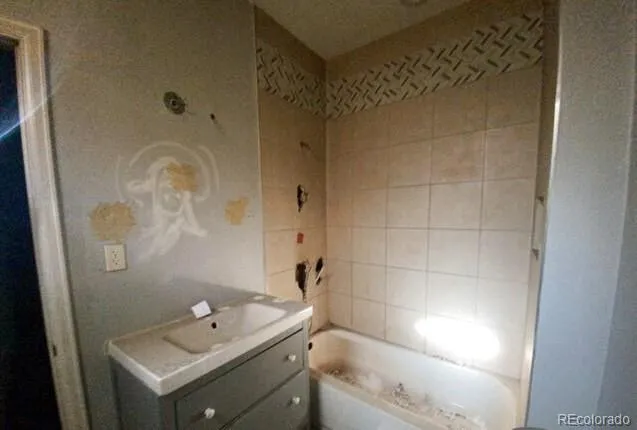 920 W 14th Street Pueblo, CO 81003