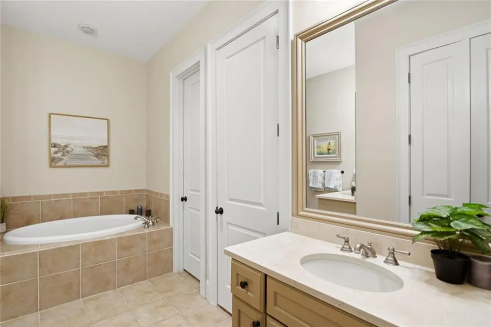 360 Chambers Street #456 Woodstock, GA 30188
