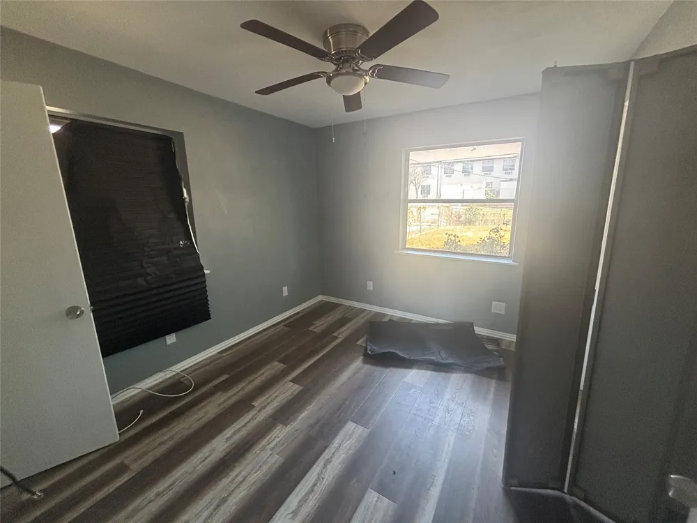 812 W Grubb Drive Mesquite, TX 75149