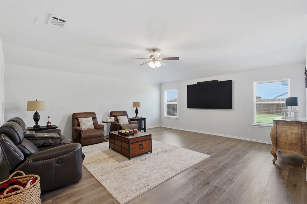 500 Shady Bank Way Nevada, TX 75173