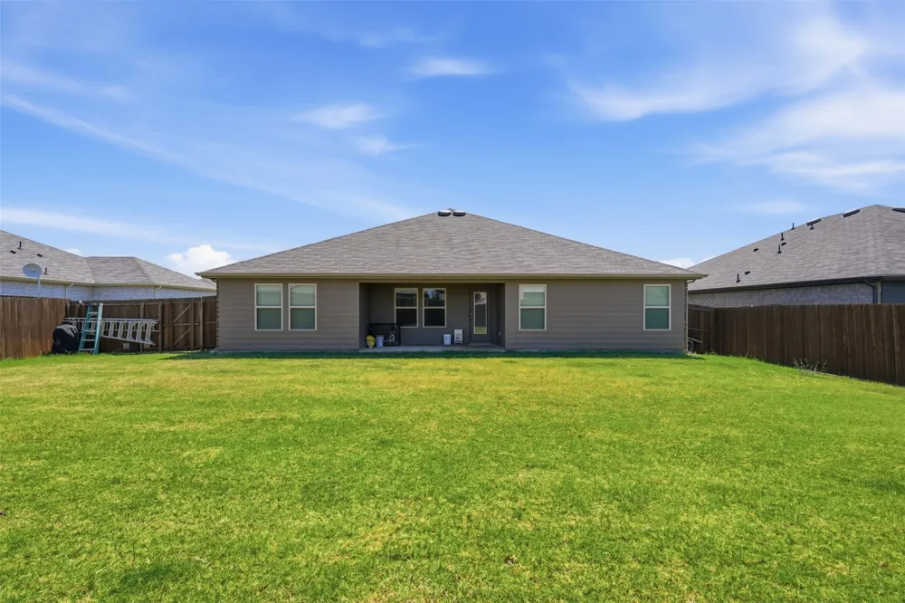 500 Shady Bank Way Nevada, TX 75173