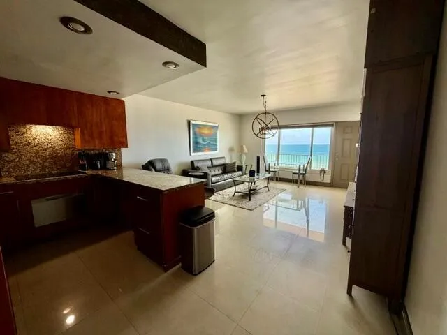 300 OREGON STREET #506 Hollywood, FL 33019