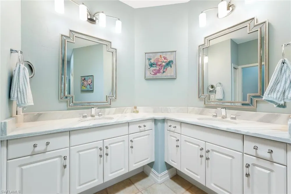 682 Catamaran Court Naples, FL 34110