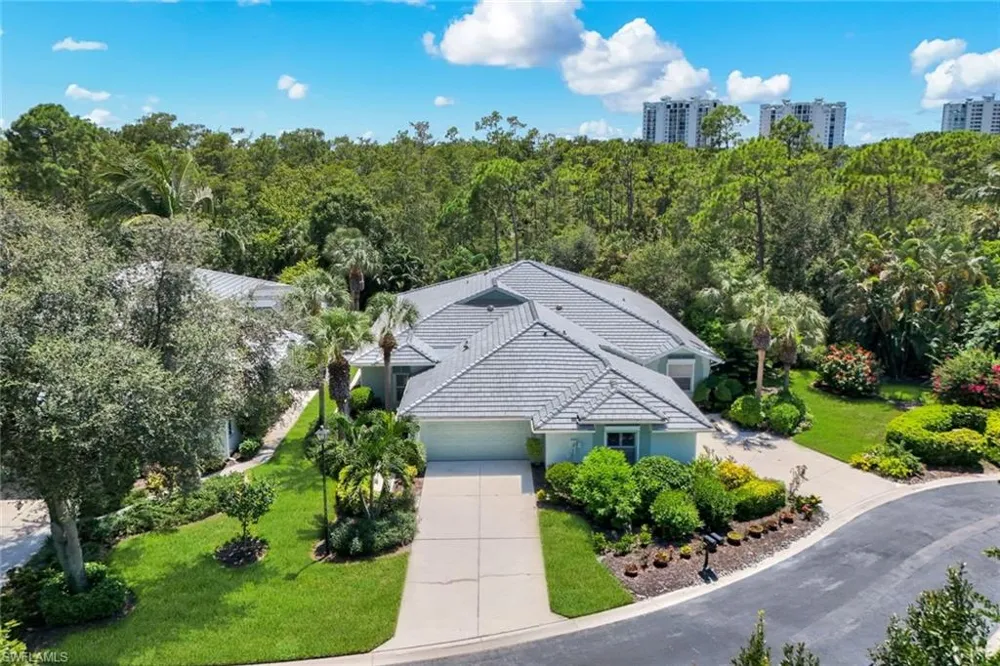 682 Catamaran Court Naples, FL 34110