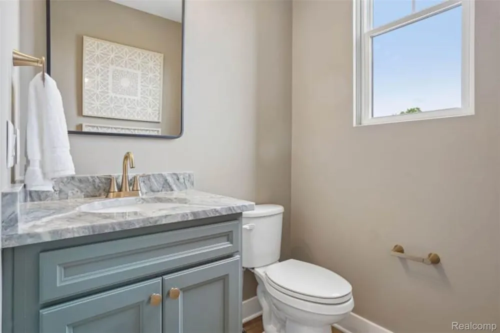 44010 Oakmont Drive Plymouth Charter Township, MI 48170