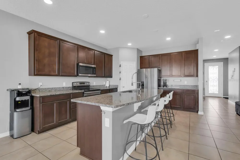 2172 BUR OAK BOULEVARD St Cloud, FL 34771