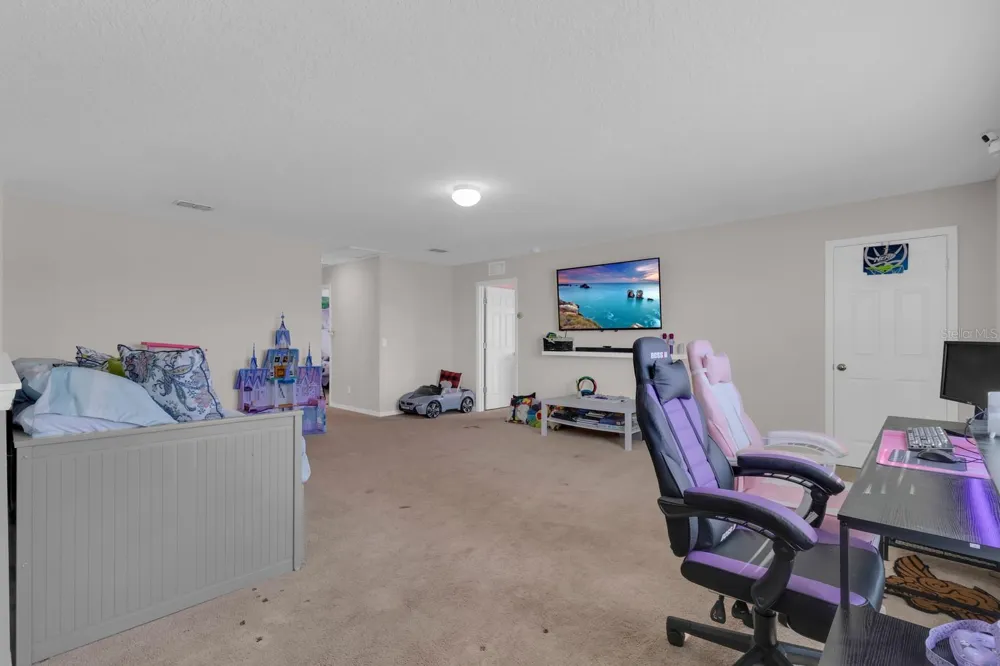 2172 BUR OAK BOULEVARD St Cloud, FL 34771