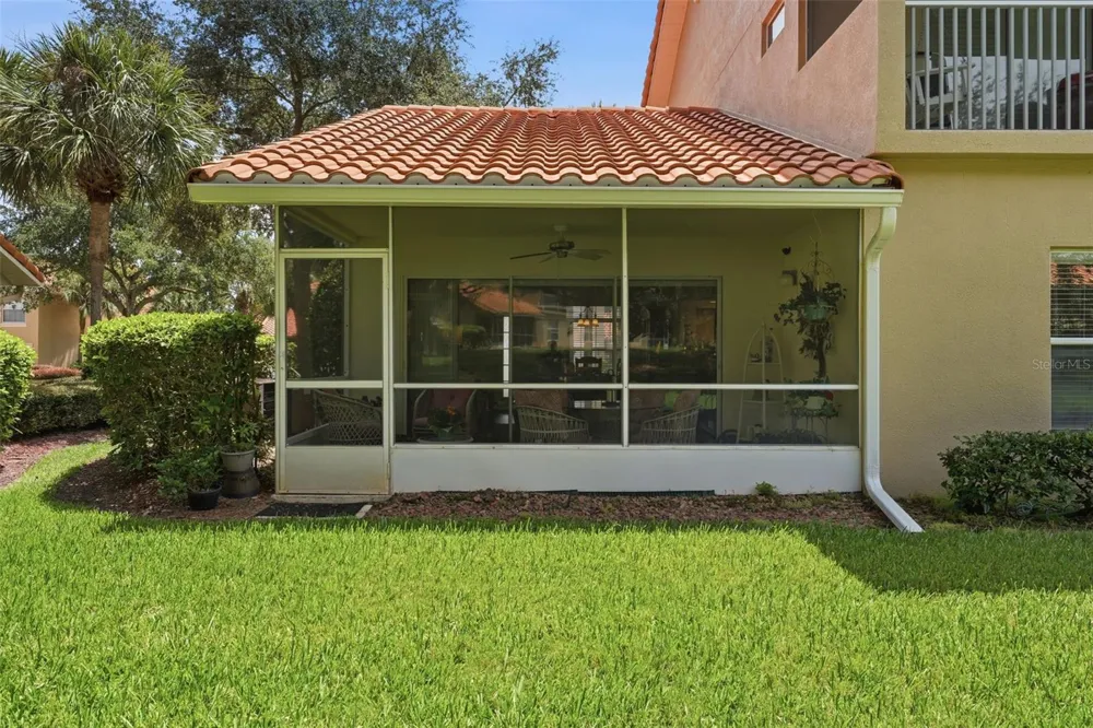 5418 COMPASS POINT Oxford, FL 34484