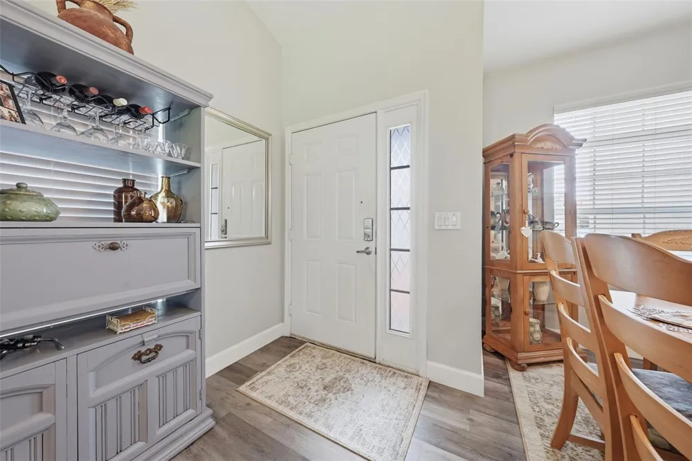 5418 COMPASS POINT Oxford, FL 34484