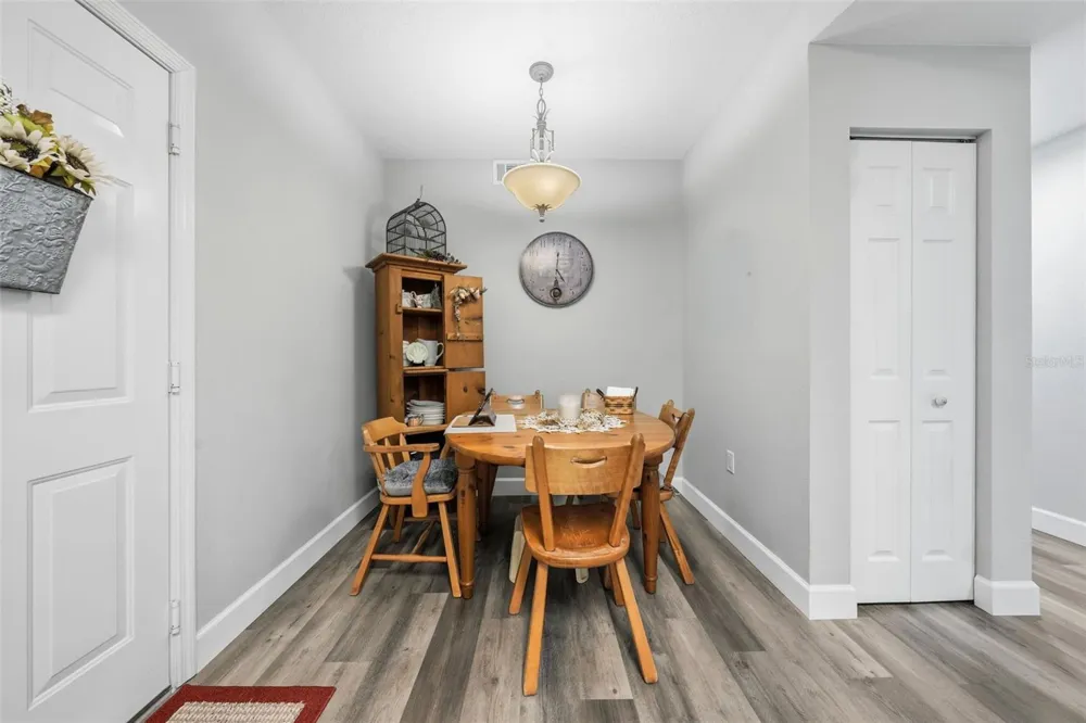 5418 COMPASS POINT Oxford, FL 34484
