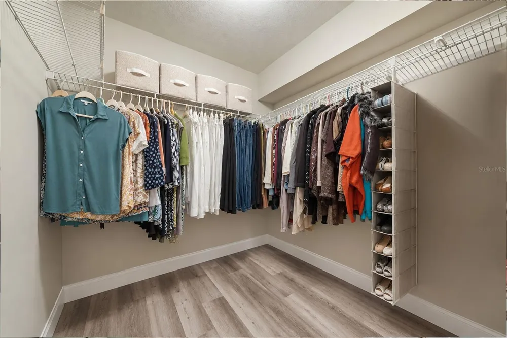 5418 COMPASS POINT Oxford, FL 34484