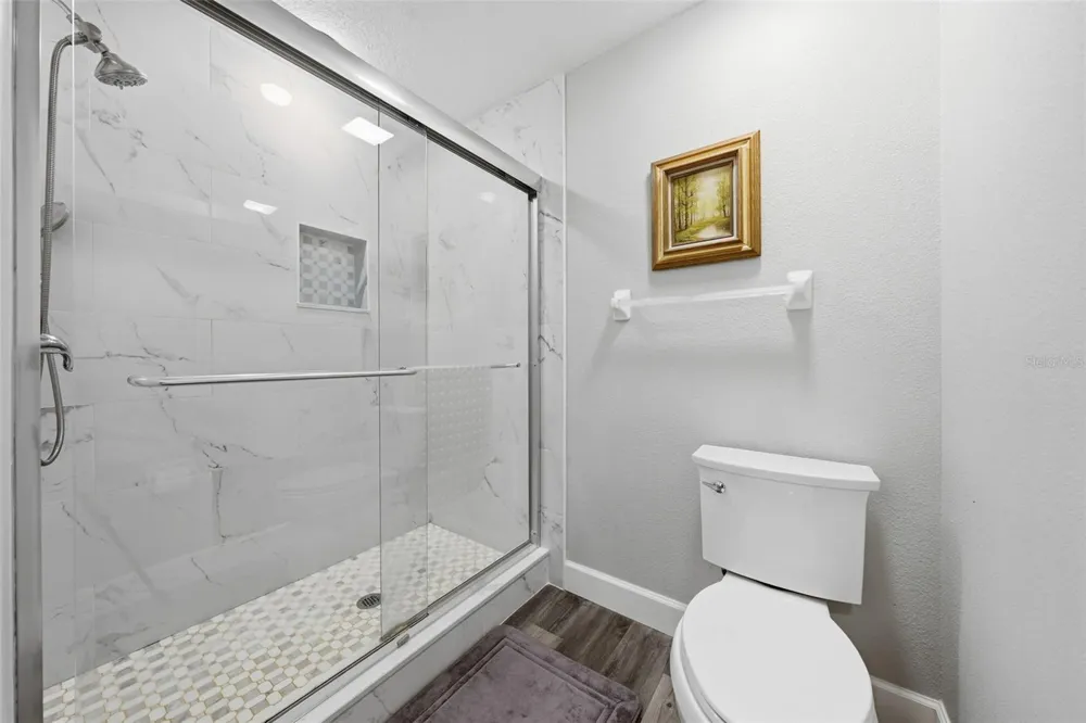 5418 COMPASS POINT Oxford, FL 34484