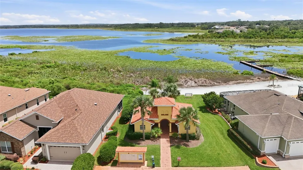 5418 COMPASS POINT Oxford, FL 34484