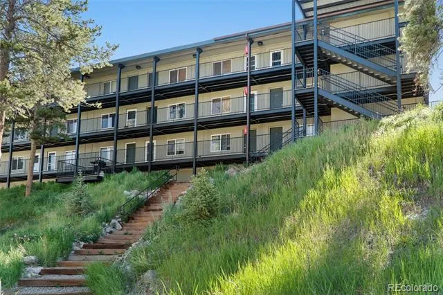 301 French Street #305 Breckenridge, CO 80424