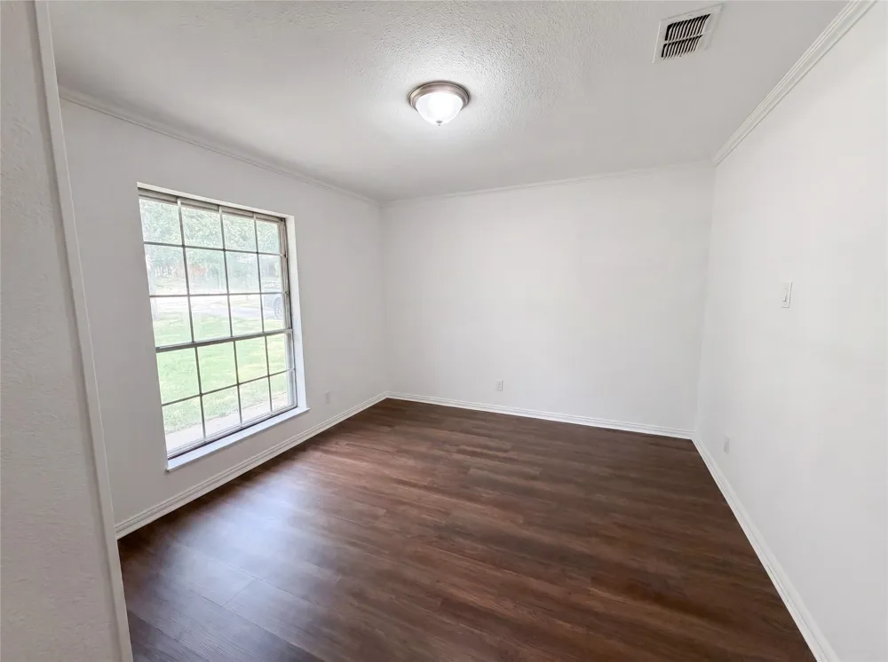 1014 Yvonne Drive Joshua, TX 76058