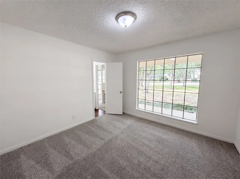 1014 Yvonne Drive Joshua, TX 76058