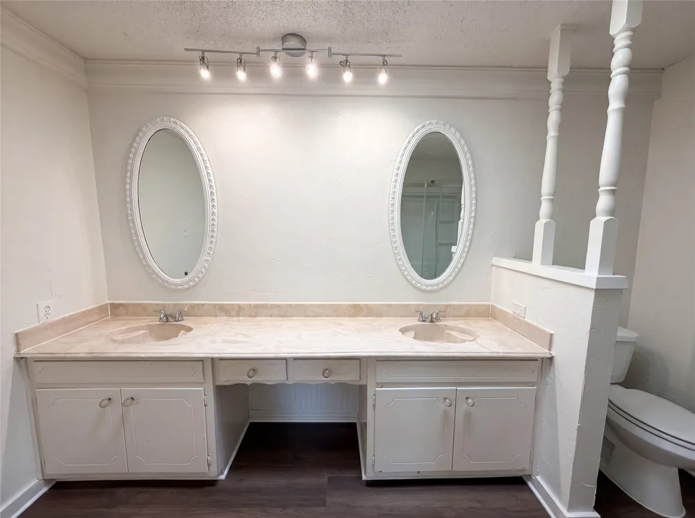 1014 Yvonne Drive Joshua, TX 76058
